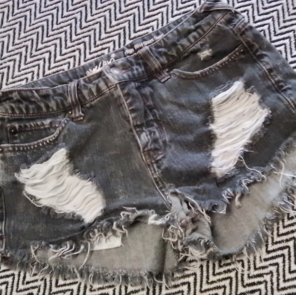 Missimo Distressed Denim Shorts